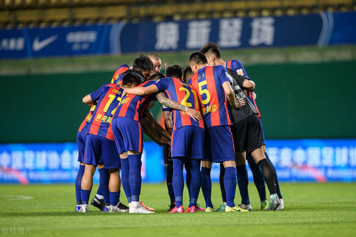 包含孟菲斯灰熊内部会议纪要流出——关键时刻队长鼓劲，中超使命明确，临场指挥获称赞的词条