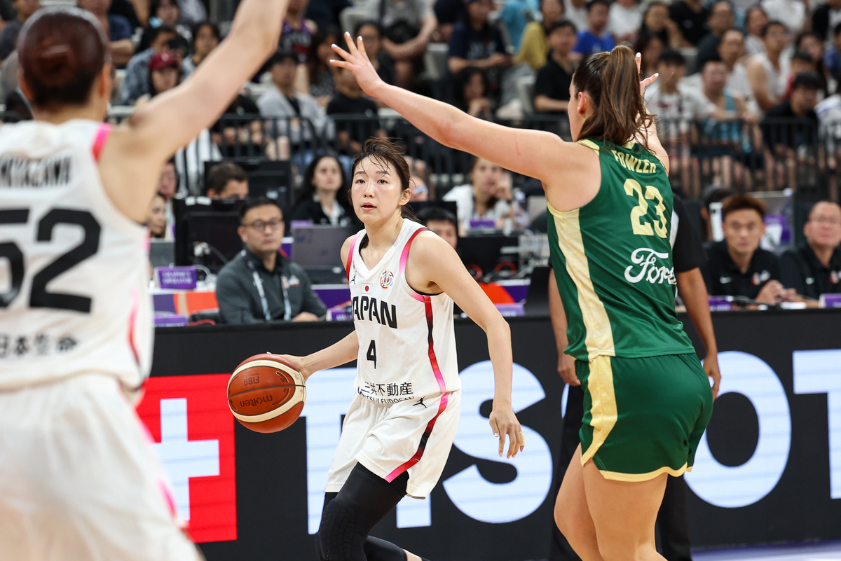 关键时刻体能课后；波尔图篮板制胜备战亚冠；底气十足；更衣室氛围转暖的简单介绍